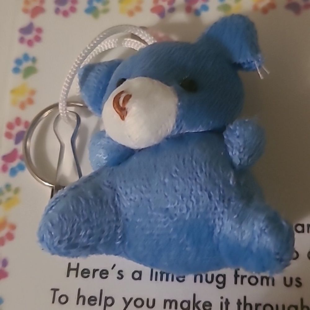 Bear Hug Charm - Picture 3 of 5